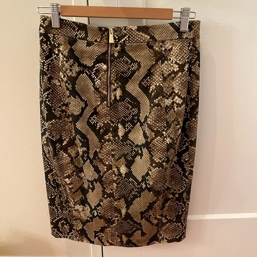 Altuzarra snake print lined skirt with front slit nwot - Picture 3 of 13